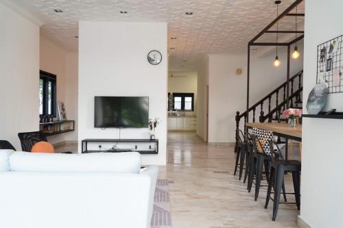 Klang Apartment | In Homs 26
