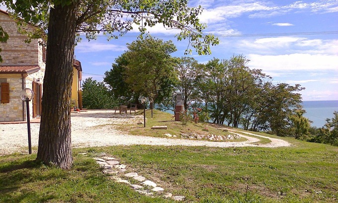 Ancona Apartment | In the Conero Park, with the sea below the house