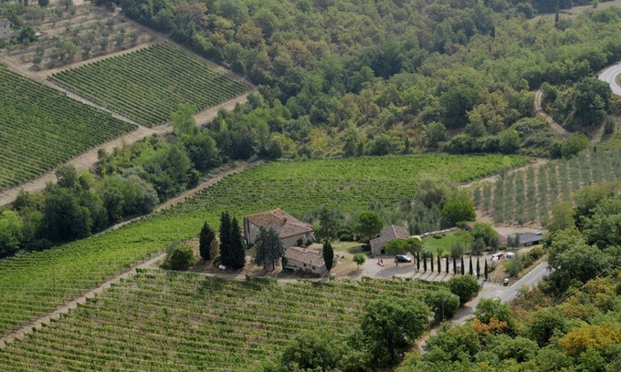 Radda in Chianti House | In the heart of Chianti: view over the valley, relaxation & art, wine & sun