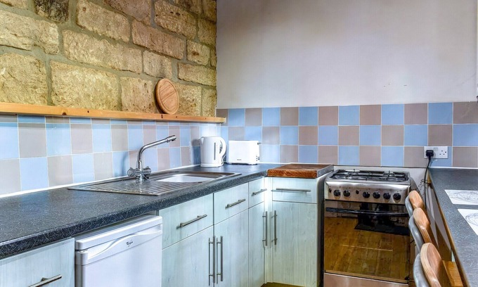 Robin Hood's Bay Cottage | In the heart of Robin Hood’s Bay, this little cottage is sure to capture your heart.