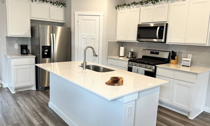 Wellborn House | In the heart of Aggieland!