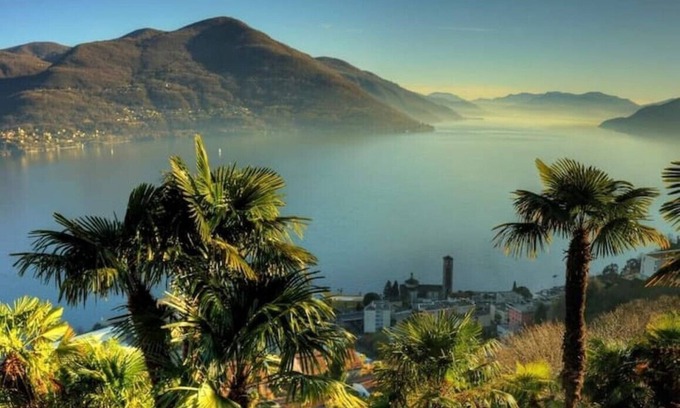 Brissago Apartment | In the middle of the historic old town with a dream view of Lake Maggiore
