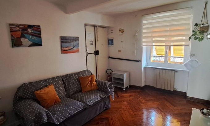 Genoa Apartment | In the Piazzetta in Nervi