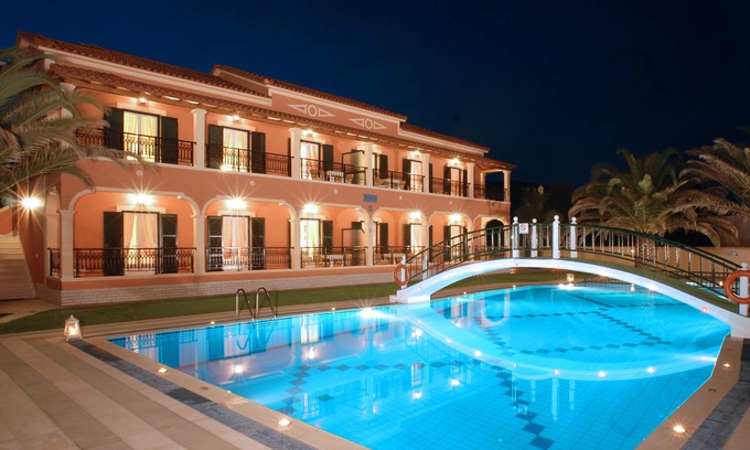 Termenades Apartment | In Villa Luxury Apartment with Pool