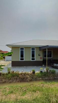 Kampung Permatang Keriang House | Inap hujung kampung