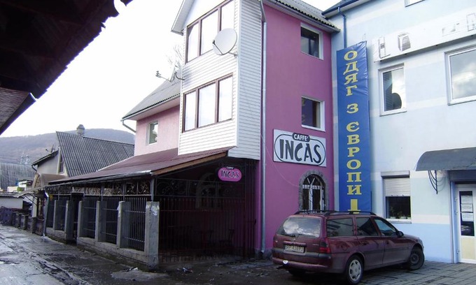 Volovets Apartment | INCAS