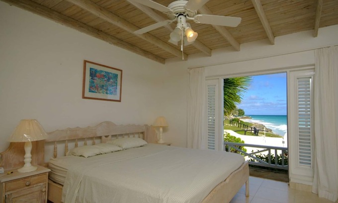 Silver Sands House | Inchcape Seaside Villas right on Silver Sands Beach - House Sunrise