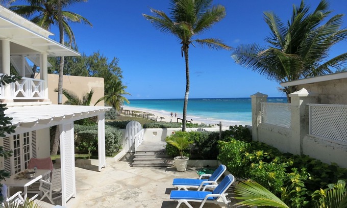 Silver Sands Apartment | Inchcape Seaside Villas right on Silver Sands Beach - House Seaside