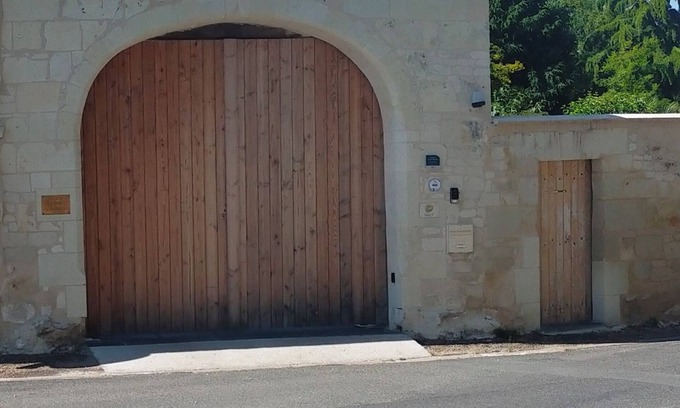 Distre House | Includes 2 gîtes; the 1st is La Palmeraie and the second l'Oasis