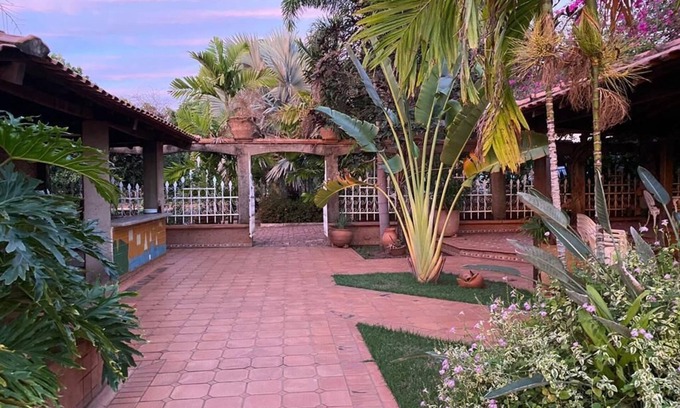 Rio Verde de Mato Grosso Villa | Incrível Casa Cercada de Natureza!