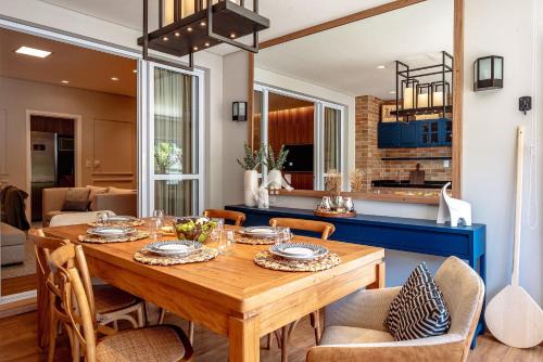 Vila Inglesa Apartment | Incrível apto em condomínio completo, muito próximo ao Centrinho do Capivari - Campos do Jordão