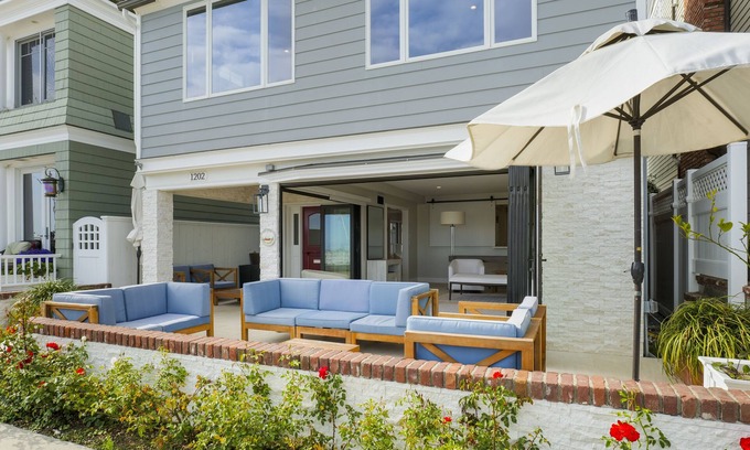 Balboa Island Cottage | Incredible Balboa Island Beach House