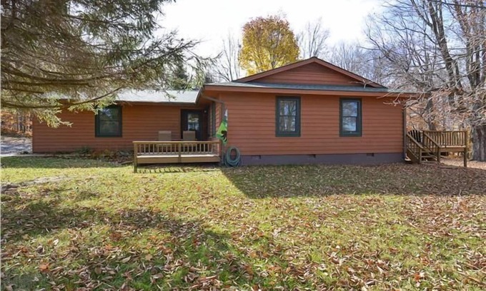 Old Timberline House | Incredible location + spectacular scenery = perfect vacation location!
