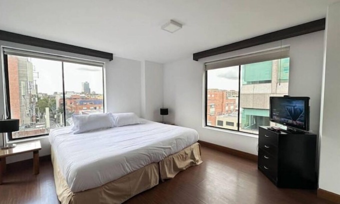 Chico Reservado Apartment | Incredible loft in 93 Park