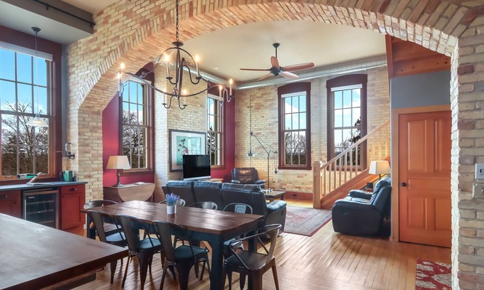 Traverse City Condo | Incredible Luxury Suite in the Village
