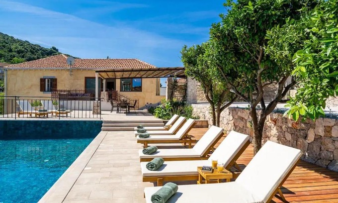 Garesnica Villa | incredible villa - Croatia