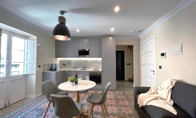 Valletta Apartment | Independence Lovely Apartments