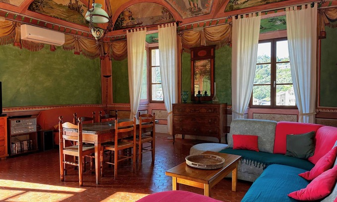 Monticello Apartment | independent apartment on the second floor of a historic house in Monticello