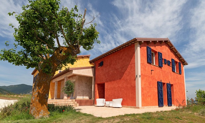 Matelica Other | Independent apartment, in wine resort with SPA and swimming pool.