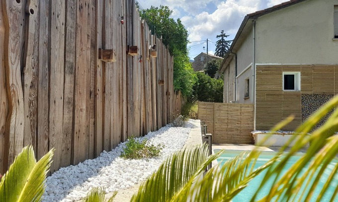 Tavera Apartment | Independent apartment, private garden, private parking, 7 x 4 swimming pool.
