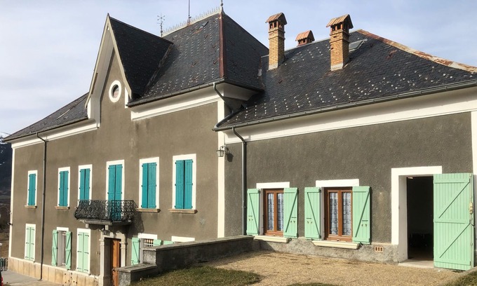 Seyne House | Independent cottage in large 19th century house in Seyne les Alpes, sleeps 6