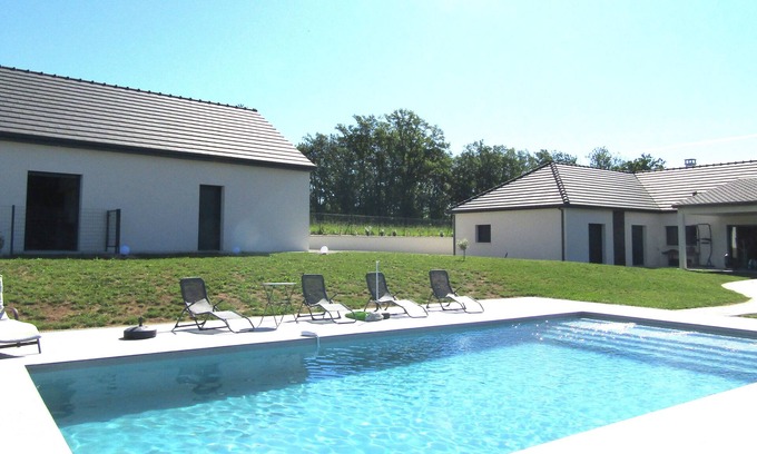 Betaille Apartment | Independent gite with swimming pool in the heart of the Dordogne valley