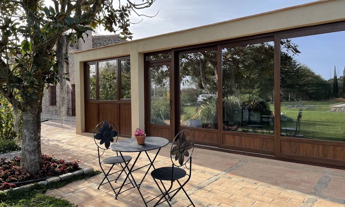 Vall-Llobrega House | Independent studio-house with garden and pool on a beautiful Costa Brava estate