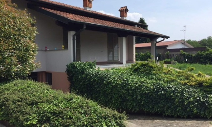 Alzate Brianza Villa | INDEPENDENT VILLA IN THE HEART OF BRIANZA