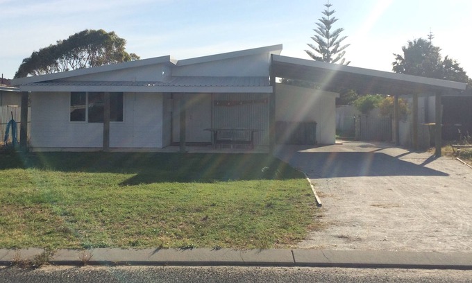 Lancelin House | Indi Breeze Beach House