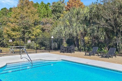 Indian Bayou House | Indian Lake 177 Condo ~ Salty Sandollar
