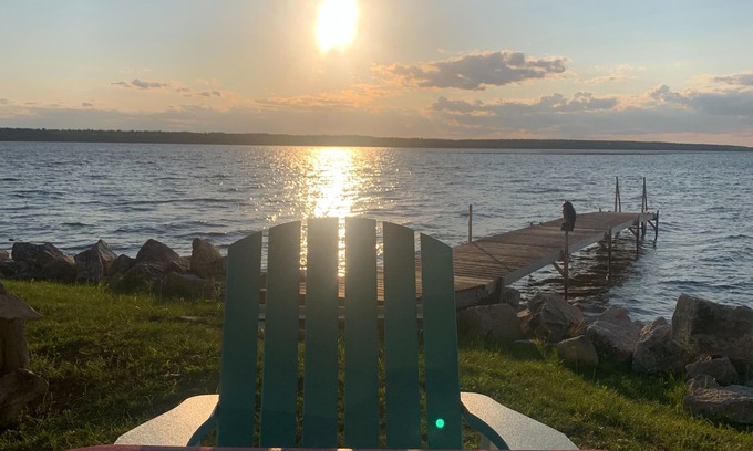 Manistique Cabin | Indian Lake Cabin #1 : Autumn Tranquility on Indian Lake
