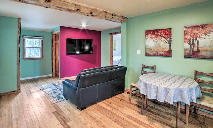 Valparaiso Cottage | Indiana Vacation Rental Near Lake Michigan