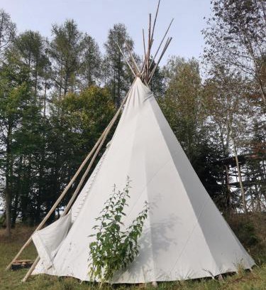 Hendungen Other | Indianer Tipi Erdkinderdorf
