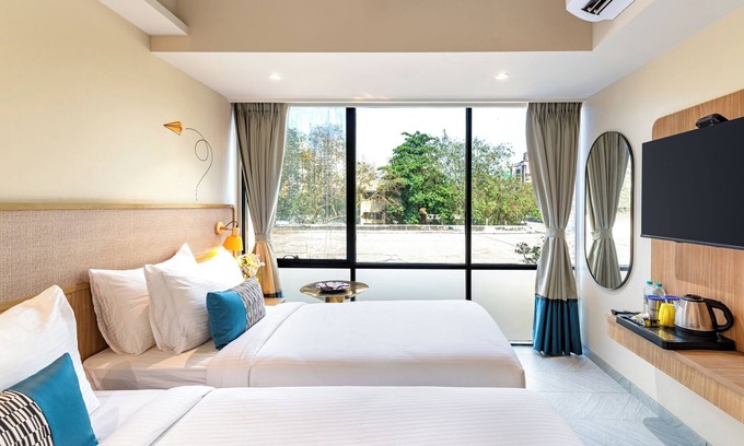 Kalina Hotel | Indie Stays Mumbai International Airport