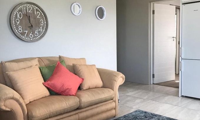 Vermont Apartment | Indigo Place - Gold