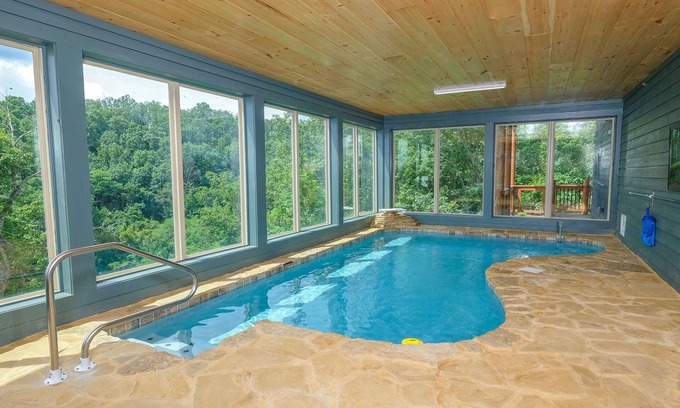 Sevierville Cabin | Indoor Pool & Home Theater! - Big Forest Retreat