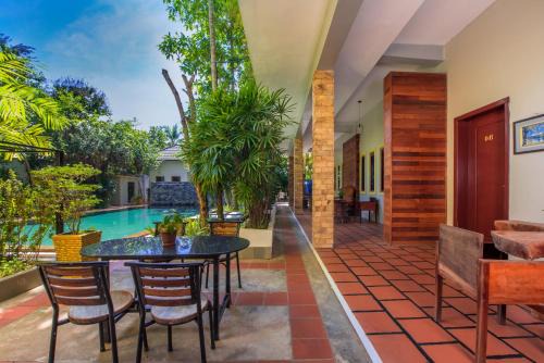 Siem Reap Hotel | Indra Porak Residence Hotel