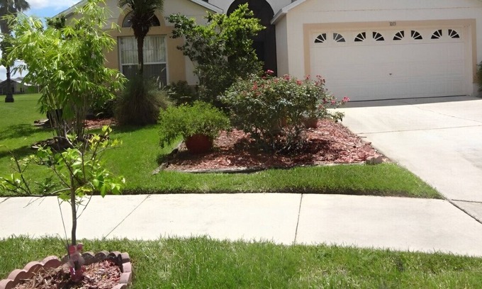 Eagle Pointe South House | Indulge in a Peaceful and Relaxing 4BR Getaway!