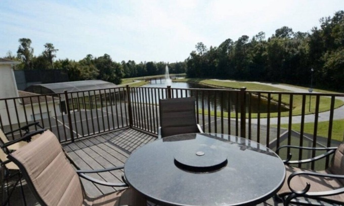 Cumbrian Lakes House | Indulge in Luxury: Hot Tub & Stunning Water View!