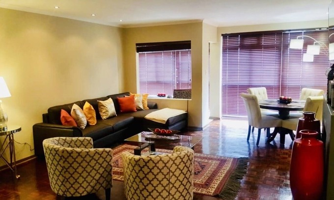 Summerstrand Apartment | Indulgent Penthouse Condominium