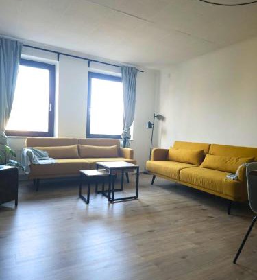 Nalbach Apartment | Industiral Design - 24h Self-Check- in - bis 7 Personen - zentrale Lage - Parkplatz - WiFi - Monteure