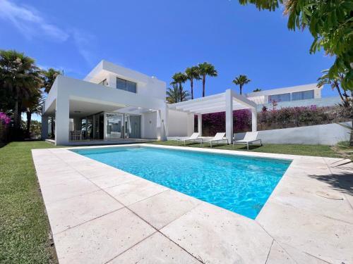 Marbella Villa | Infinity Blue Villa