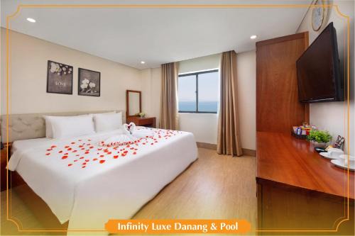 Ngu Hanh Son House | Infinity Luxe Danang & Pool