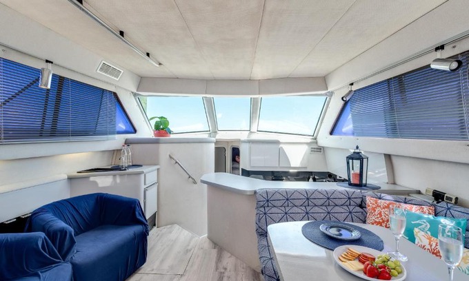 St. Augustine Boat Rental | Infinity Yacht in Downtown St Augustine