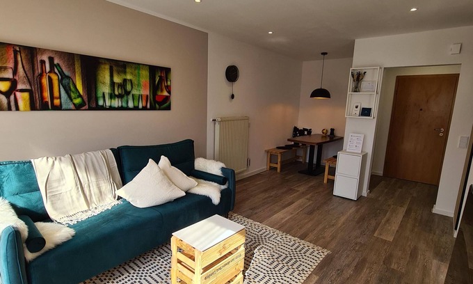 Oberemmel Apartment | Inga Schmitt Weine GbR - Ferienwohnung Rosenberg