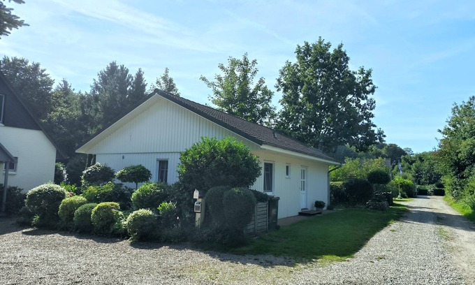 Tarp House | Inger: Modern vacation home with terrace and garden use - Holiday home Inger