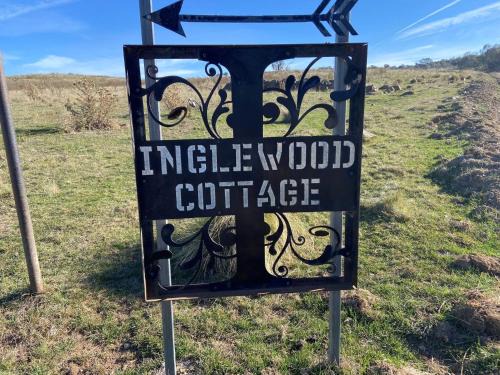 Adaminaby House | Inglewood Cottage