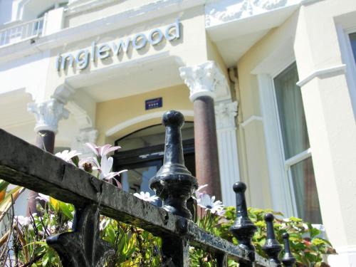 Douglas Promenade House | Inglewood - OPUL EXPRESS