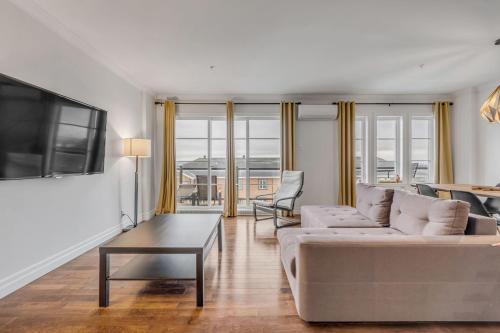 Boischatel Apartment | INITIAL - ESPACE SOLEIL - Chutes-Montmorency + VUE