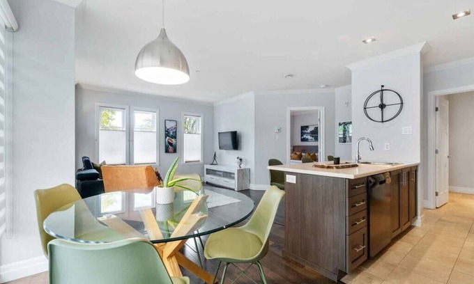 Boischatel Apartment | Initial | Explorateur | Chutes-Montmorency QC City